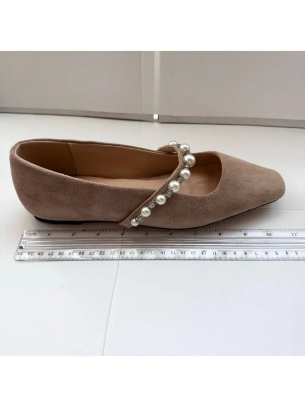 Women Slip on Pearl Strap FOWT Size 10 Flats Beige